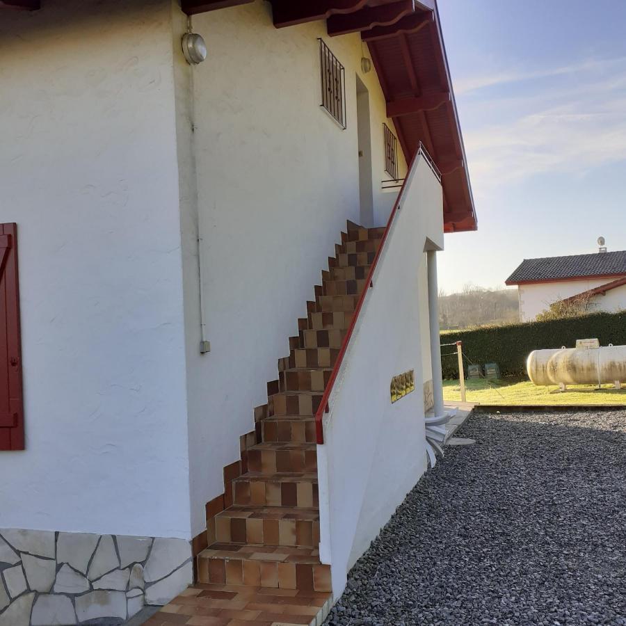 Ur Ondoan - Appartement Saint Pee Sur Nivelle Exterior photo